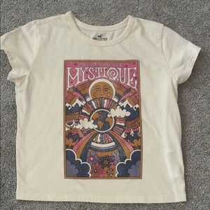 Hollister Cream Graphic T-Shirt